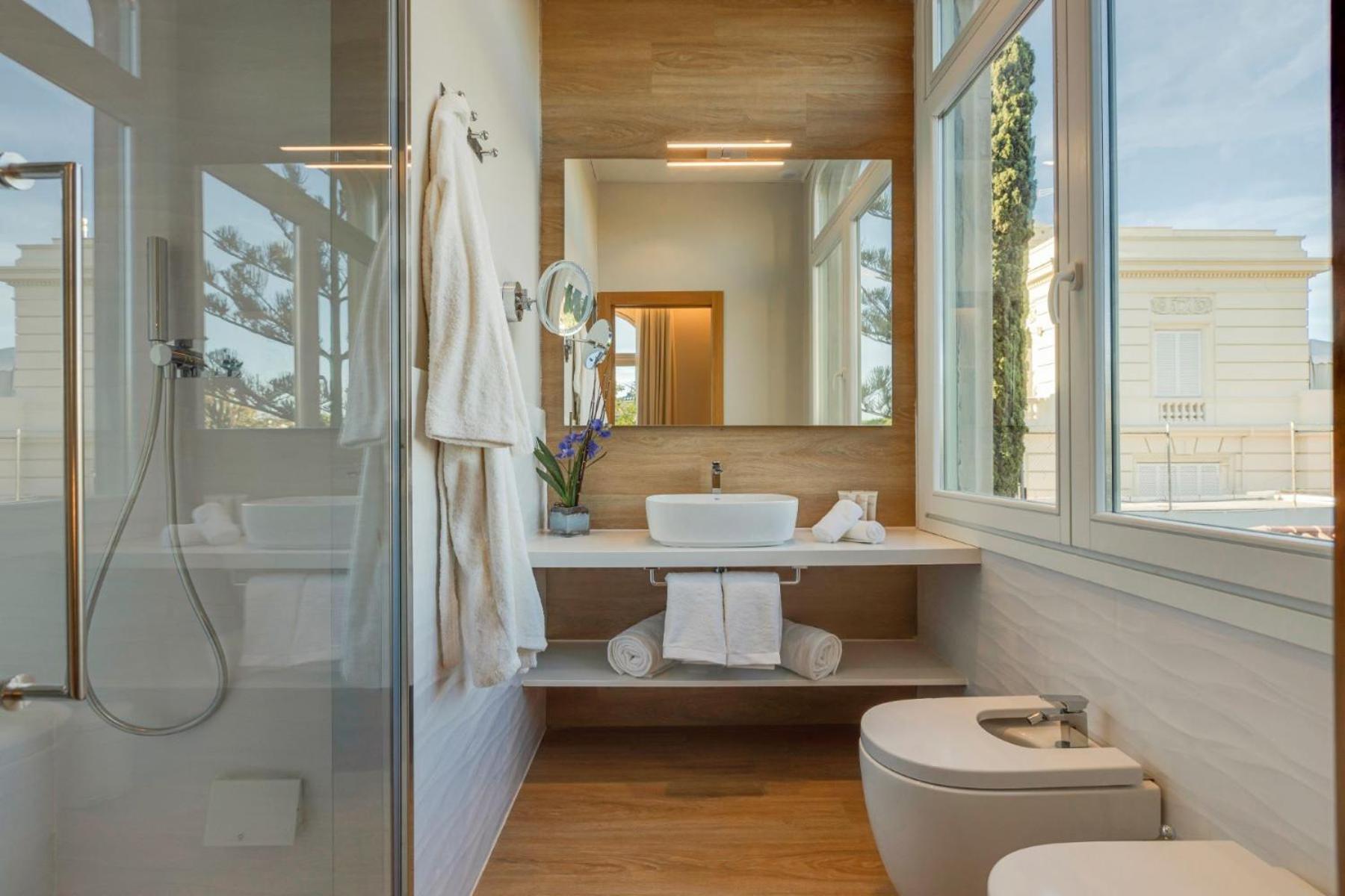 Hotel Boutique Mirlo برشلونة المظهر الخارجي الصورة Bathroom